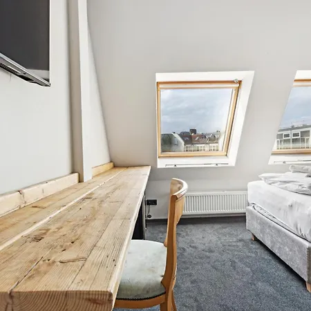 Hotel Comenius Berlin Exterior photo