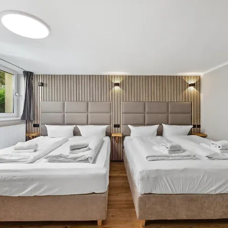 Hotel Comenius Berlin Exterior photo